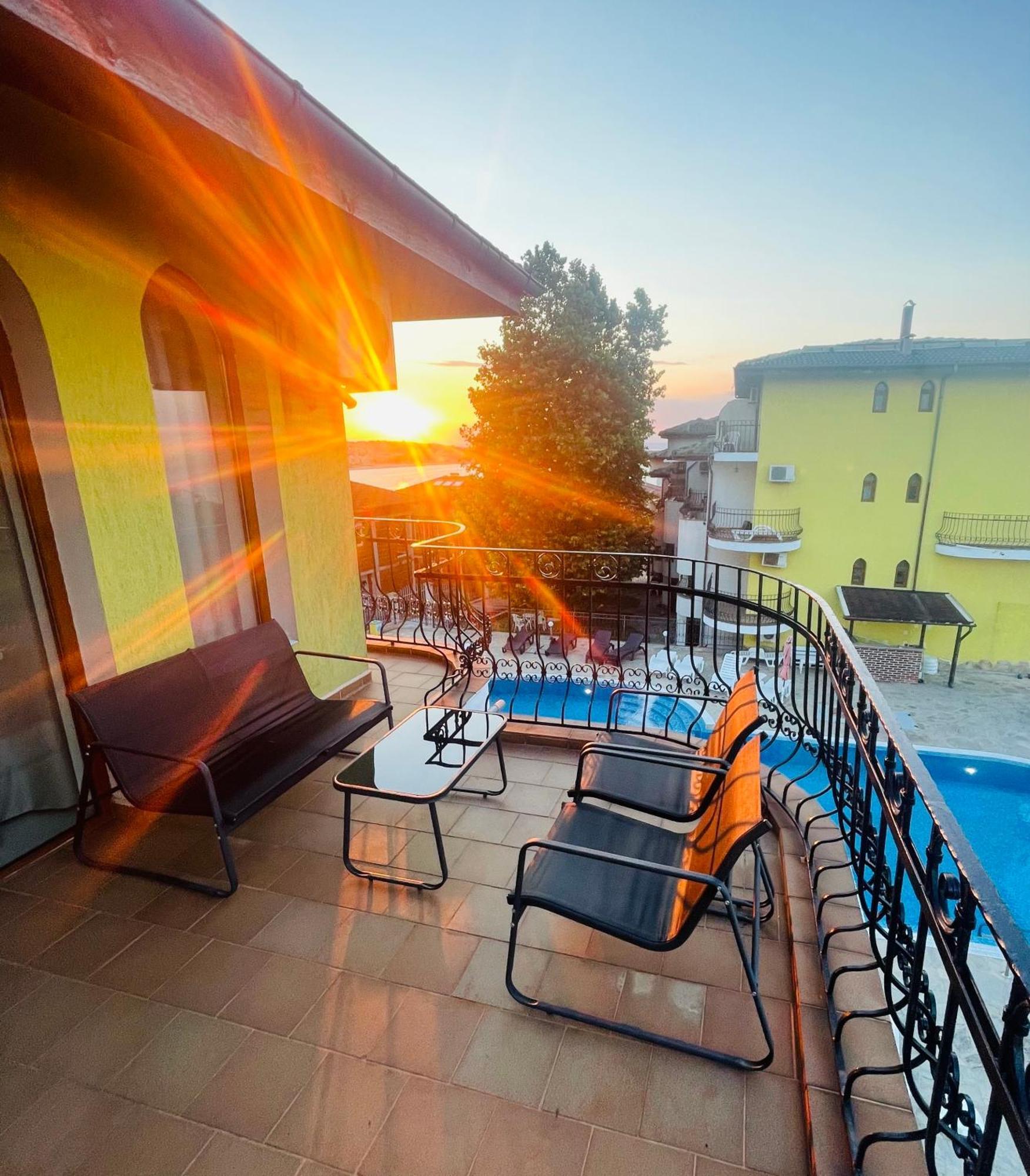 Private Apartment With Sea View Sozopol Exterior foto